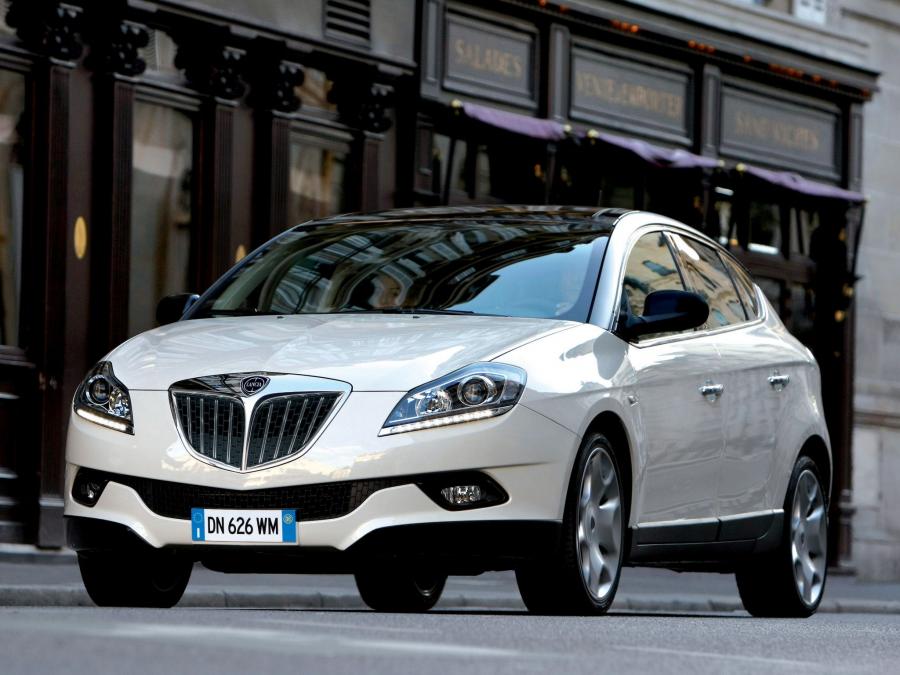  Lancia Delta 2008 года  (фото 55 из 94)